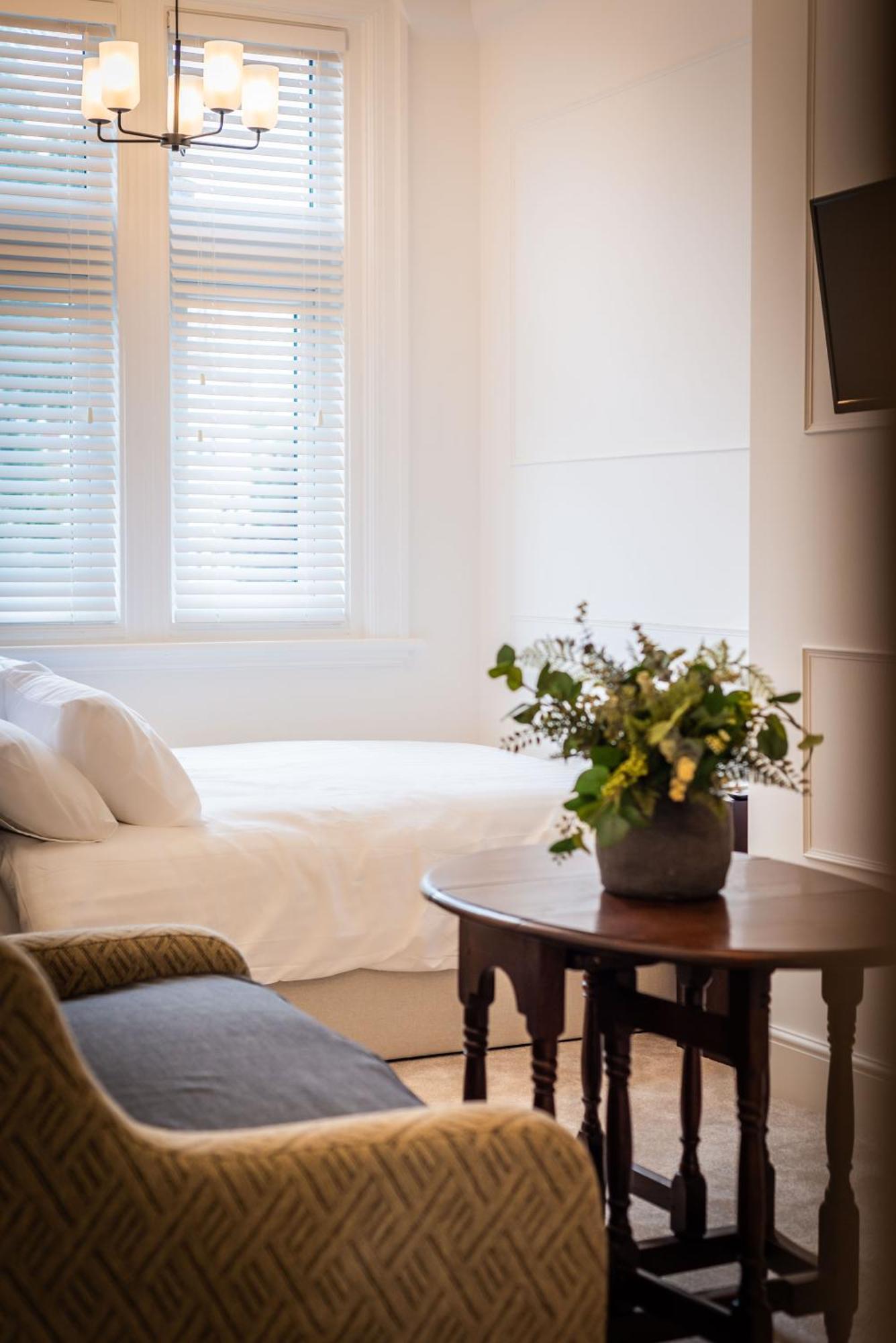 2 The Quadrant Luxury Apartments - Hoylake Zewnętrze zdjęcie